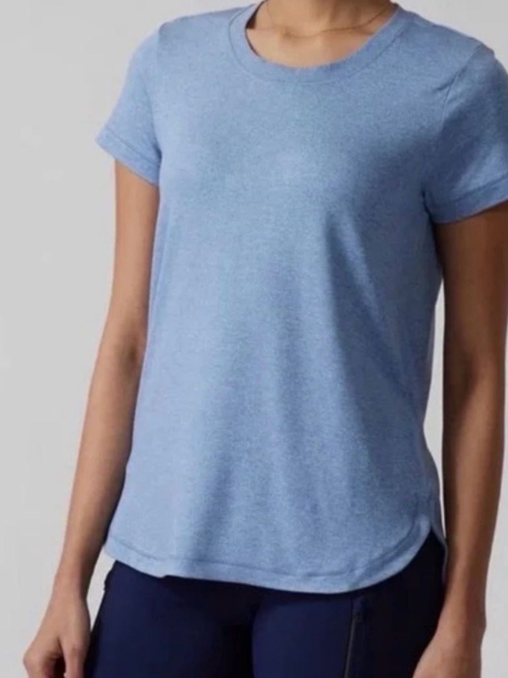 ATHLETA Uptempo  Crewneck Women's Medium Blue T-Shirt. Athletic. Summer! Comfy